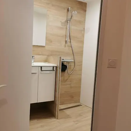 Lägenhet Appart43m² Proche Gare Et Centre